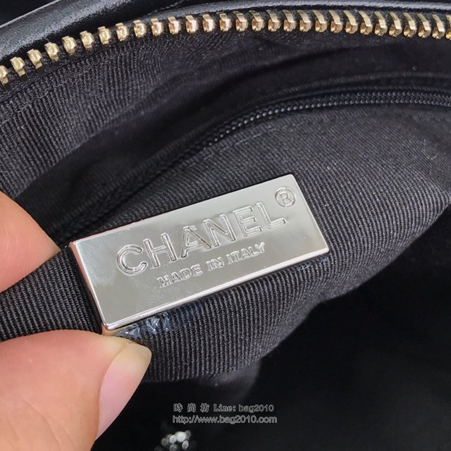 Chanel女包 98010# 埃及紐約系列 黑色小號 新款流浪包 香奈兒流浪包 香奈爾肩背包  djc2603